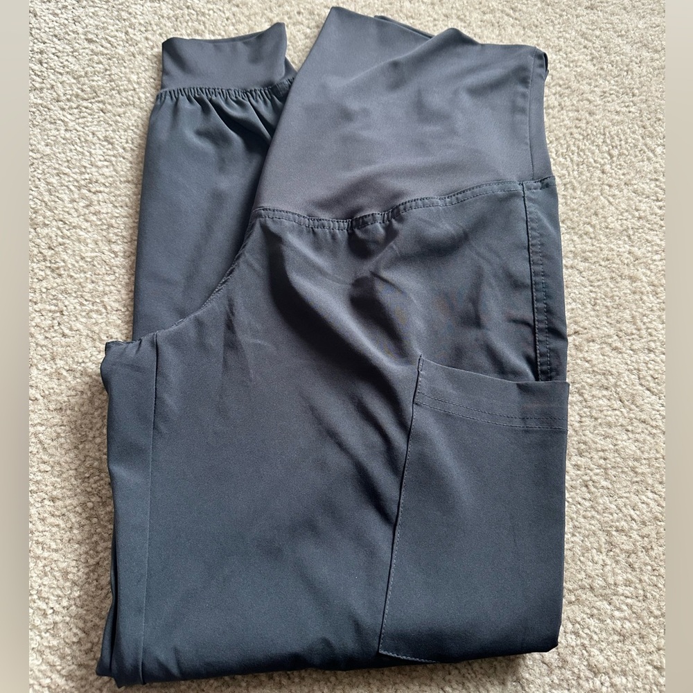 Medcouture Maternity Scrub bottoms joggers size small grey pewter